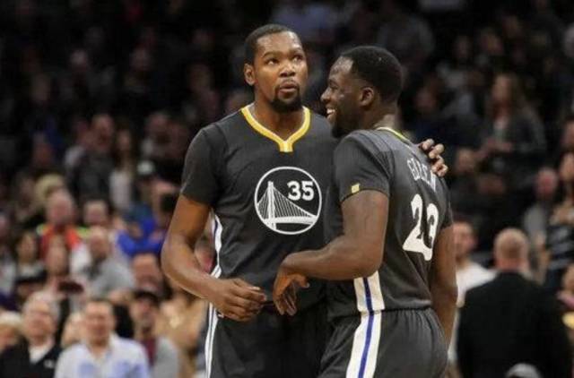 拉塞尔在二 拉塞尔在二