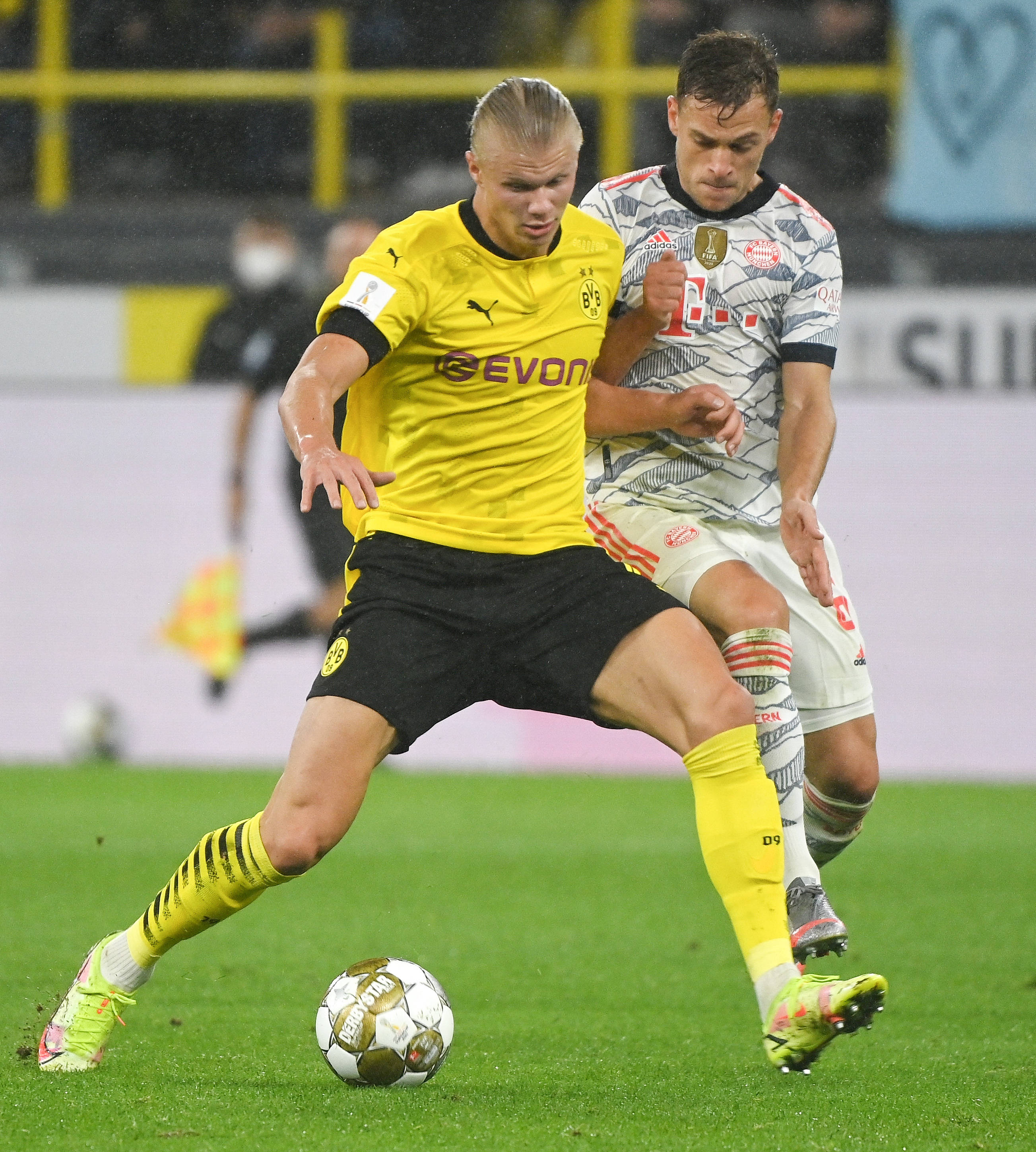 攻与肋部叠 攻与肋部叠